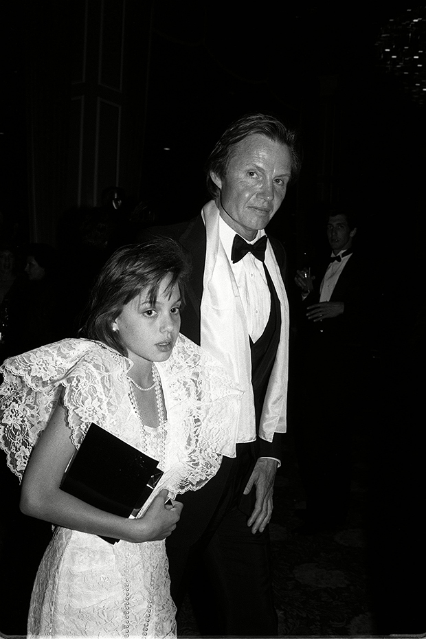 Angelina Jolie's Parents: More On Jon Voight & Marcheline Bertrand –  Hollywood Life