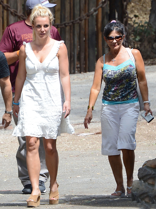 Britney & Lynne Spears