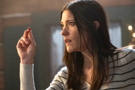Jennifer Carpenter as Deb in DEXTER: NEW BLOOD, “Cold Snap”.  Photo Credit: Seacia Pavao/SHOWTIME.