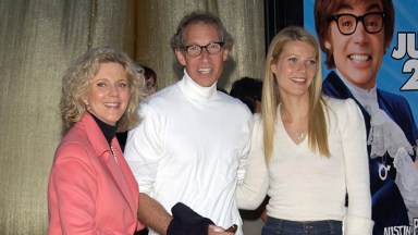 gwyneth paltrow with mom blythe danner and dad bruce