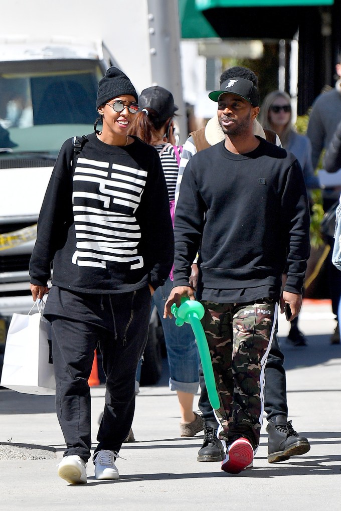 Kelly Rowland Keeps It Casual With Tim