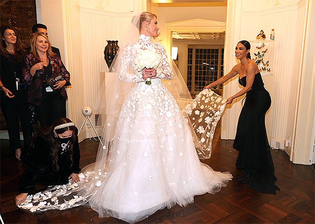 Kim Kardashian Helps Straighten Paris Hilton's Wedding Dress Train