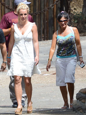 Britney Spears & mom Lynne Spears