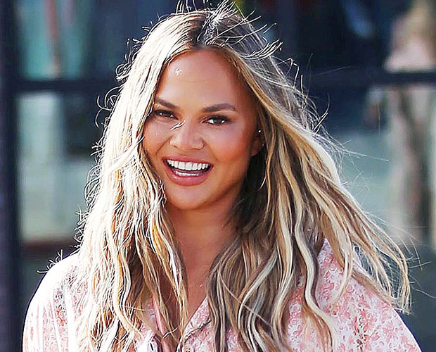 chrissy teigen