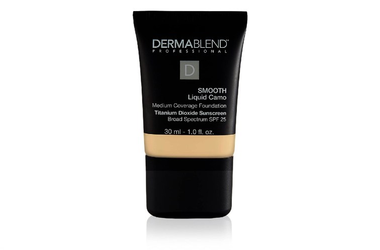 dermablend foundation for dry skin in a squeeze bottle