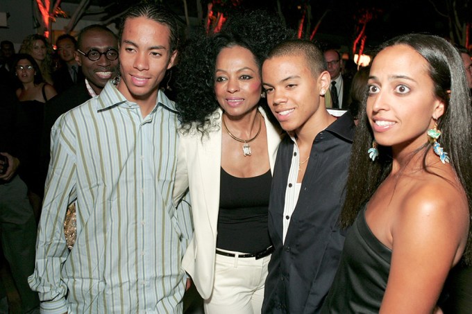 Diana Ross And Her Kids At A 2004 Emmy Party