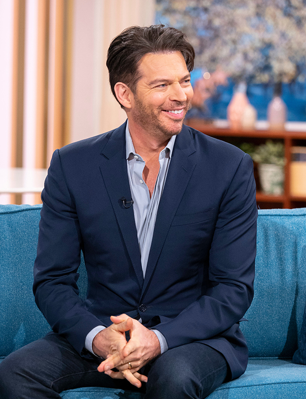 Harry Connick Jr. Bald For Annie Performance During Macy s