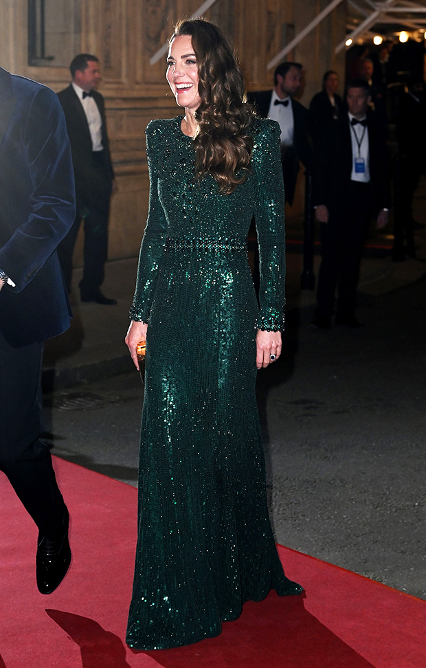 Kate Middleton s Green Sequin Gown At Royal Variety Performance