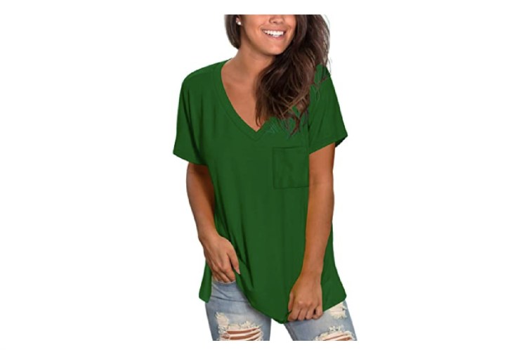 Top Oversized T-Shirts (Review) for 2024 | Reviews by Hollywood Life ...