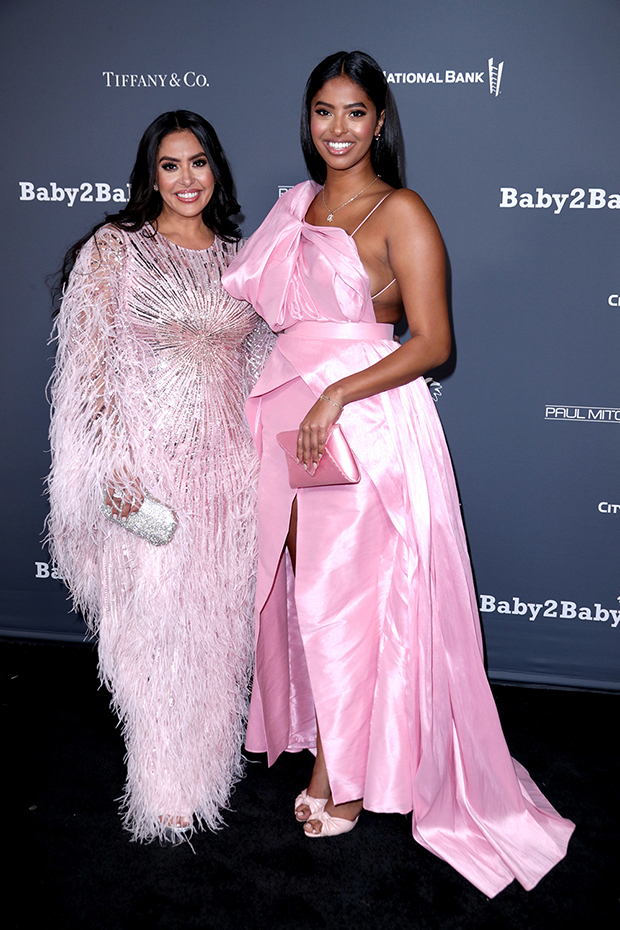 Natalia Bryant & Vanessa Bryant 