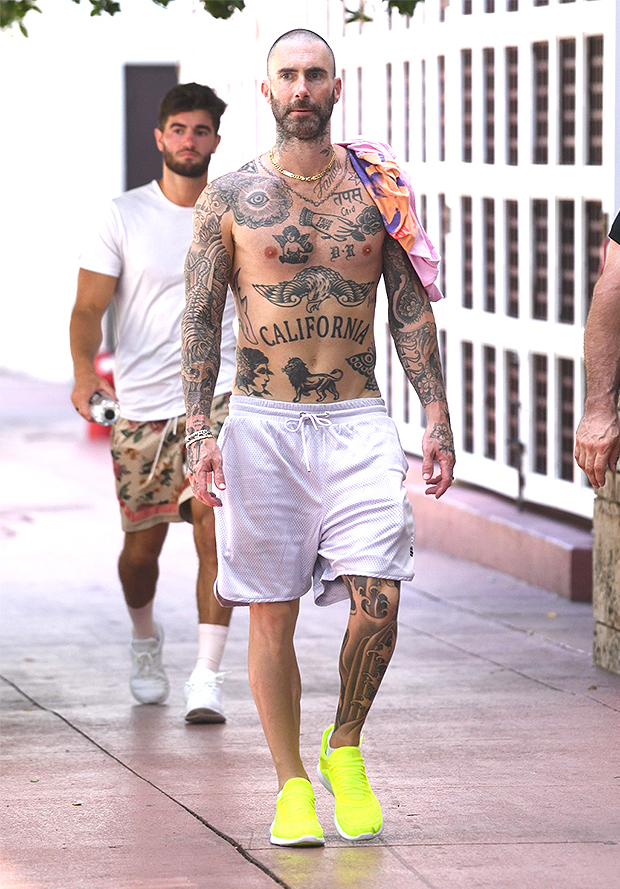 Check out Adam Levine's new look and butterfly neck tattoo |  Radioandmusic.com