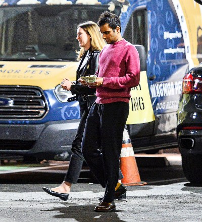 EXCLUSIVE: Comedian Aziz Ansari fiancée Serena Campbell Were Spotted Getting Close After Sushi Dinner Asanebo In Los Angeles, CA.  19 Jan 2022 Pictured: Comedian Aziz Ansari fiancée Serena Campbell Were Spotted Getting Close After Sushi Dinner Asanebo In Los Angeles, CA.  Photo credit: @CelebCandidly / MEGA TheMegaAgency.com +1 888 505 6342 (Mega Agency TagID: MEGA821105_015.jpg) [Photo via Mega Agency]