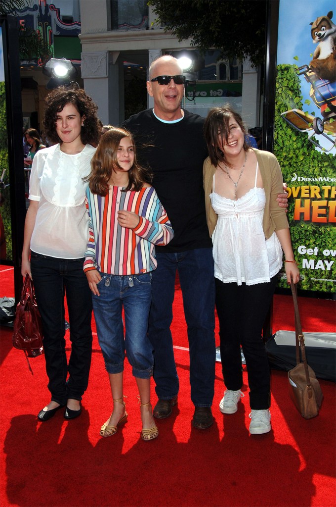 Bruce Willis Brings His Girls To The 2006 Premiere Of ‘Over The Hedge’