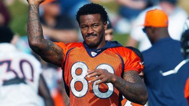 Demaryius Thomas- Demaryius Thomas Gifts- Demaryius Thomas Merchandise. |  Baby T-Shirt