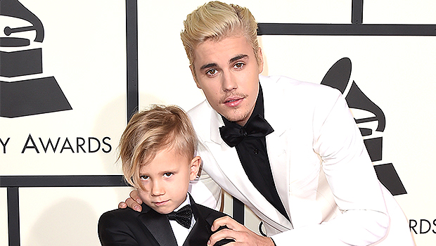 Justin Bieber’s Siblings: Facts About His Brother, Sisters & Stepsister