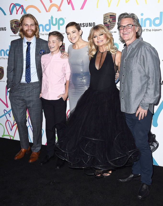Kurt Russell, Goldie Hawn & Family Arrive to Goldie’s Charity Event