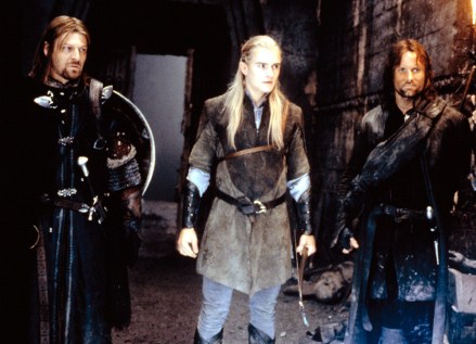 THE LORD OF THE RINGS: THE FELLOWSHIP OF THE RING, Sean Bean as Boromir, Orlando Bloom as "Legolas", Viggo Mortensen as "Aragorn", 2001