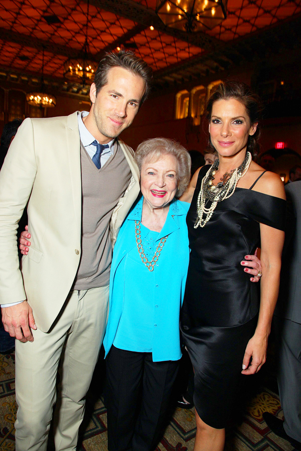 Ryan Reynolds, Betty White