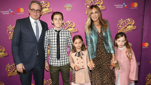 sarah jessica parker and matthew broderick with their three kids