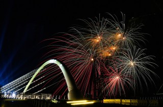 January 1, 2022, colombo, Sri Lanka: The midnight fireworks are seen over the colombo skyline during New Year's Eve celebrations in Colombo, Sri Lanka, 01 January 2022. 01 Jan 2022 Pictured: January 1, 2022, colombo, Sri Lanka: The midnight fireworks are seen over the colombo skyline during New Year's Eve celebrations in Colombo, Sri Lanka, 01 January 2022. Photo credit: ZUMAPRESS.com / MEGA TheMegaAgency.com +1 888 505 6342 (Mega Agency TagID: MEGA816916_003.jpg) [Photo via Mega Agency]