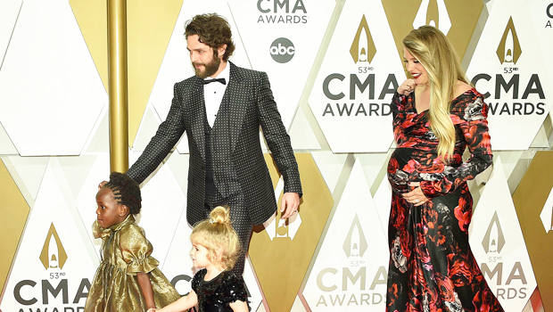 Thomas Rhett, Lauren Akins, Willa Akins, Ada Akins