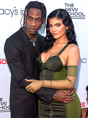 Kylie Jenner 'Finds It Hard to Trust' Travis Scott on Tour: Source