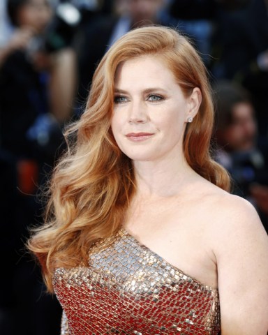 VENICE, ITALY - SEPTEMBER 02: Amy Adams attends the premiere of 'Nocturnal Animals' during the 73rd Venice Film Festival on September 2, 2016 in Venice, Italy; Shutterstock ID 501202381; purchase_order: PHoto; job: Farrah