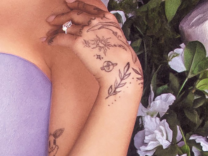 Ariana Grande’s Celestial Hand Tattoos
