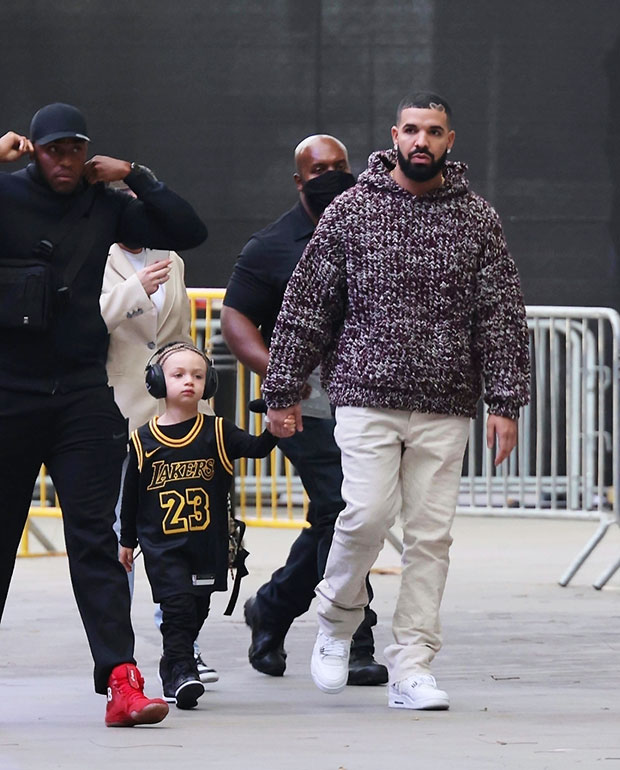 Nike NBA Toronto Raptors 6 Jersey worn by Drake on his Instagram account  @champagnepapi