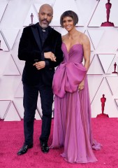 Van Hunt, left, and Halle Berry arrive at the Oscars
93rd Annual Academy Awards, Arrivals, Los Angeles, USA - 25 Apr 2021