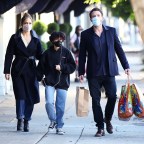 *EXCLUSIVE* Jennifer Lopez and Ben Affleck go shopping with her daughter Emma on new year’s eve