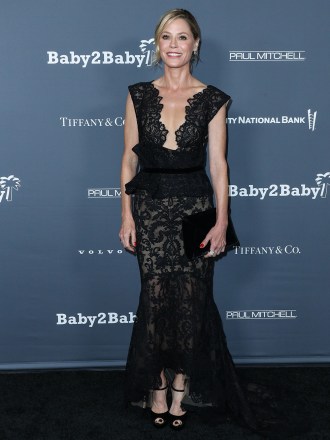 Actress Julie Bowen arrives at the Baby2Baby 10-Year Gala 2021 held at the Pacific Design Center on November 13, 2021 in West Hollywood, Los Angeles, California, United States.
Baby2Baby 10-Year Gala 2021, West Hollywood, United States - 14 Nov 2021