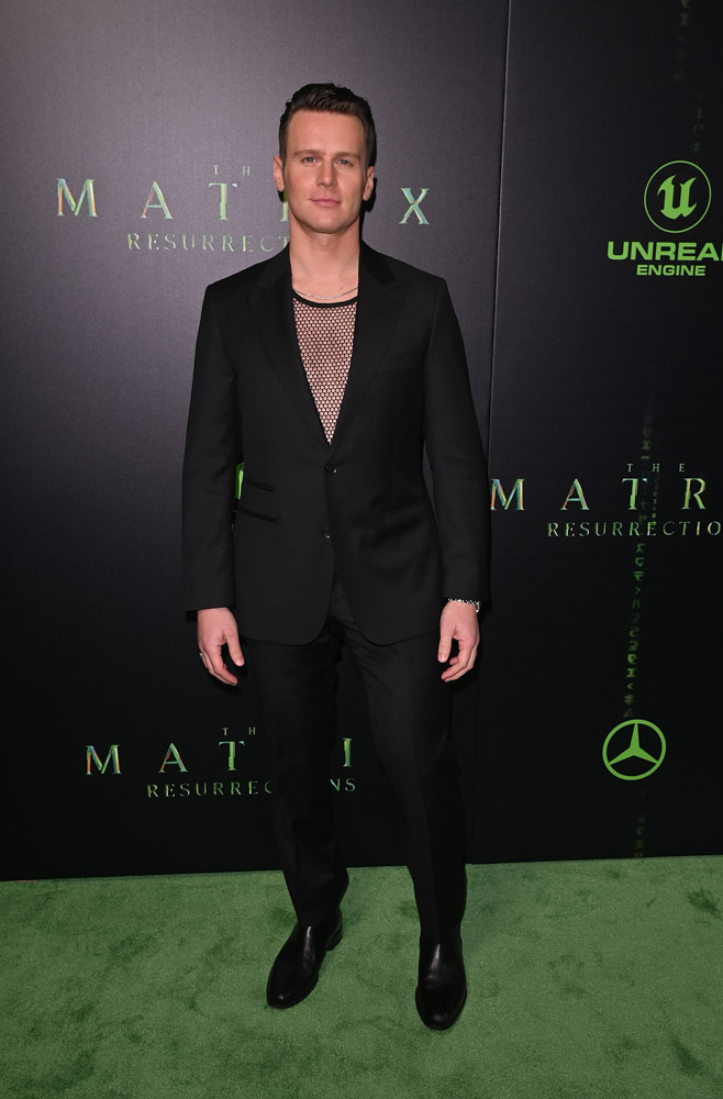 Jonathan Groff Is Dapper At ‘The Matrix Resurrections’ Premiere