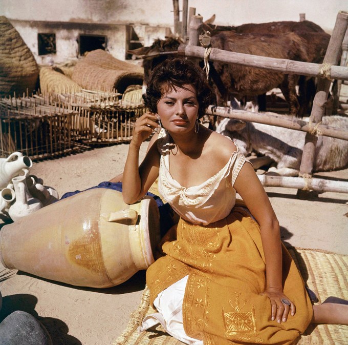 Sophia Loren Relaxes On Set Between Scenes