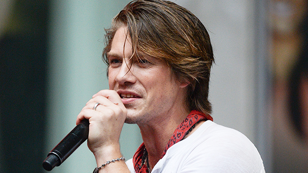Who is Taylor Hanson and how many kids does he have?