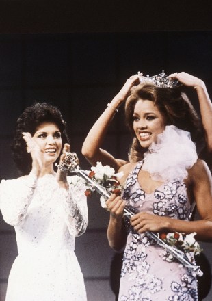 Vanessa Williams Miss New York Vanessa Williams is crowned Miss America 1984 at the Miss America Pageant in Atlantic City, N.J. The Miss America Organization, Dick Clark Productions and the ABC television network announced, that they are bringing back the actress and singer to serve as head judge for the 2016 competition. Williams won the title in 1984 but resigned after Penthouse magazine published sexually explicit photographs of her taken several years earlier
Miss America Vanessa Williams, Atlantic City, USA
