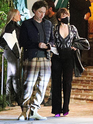 Zach Braff, Florence Pugh