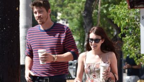 Emma Roberts, Garrett Hedlund