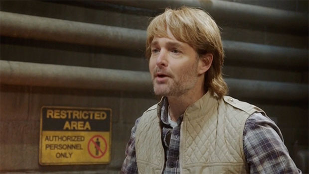 Will Forte’s MacGruber Fails To Diffuse Bomb In ‘SNL’ Sketch With Kristen Wiig