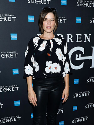 Neve Campbell