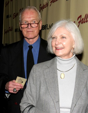Paul Newman dan Joanne Woodward LAYAR SERI TV 'EMPIRE FALLS', NEW YORK, AMERIKA - 09 MEI 2005
