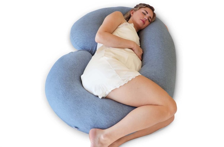 pregnancy pillow review