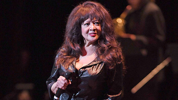 Ronnie Spector: 5 Things To Know About The ‘Ronettes’ Singer Who Died At 78.jpg