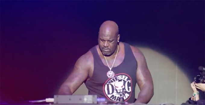 Shaquille O’Neal hosts Funhouse
