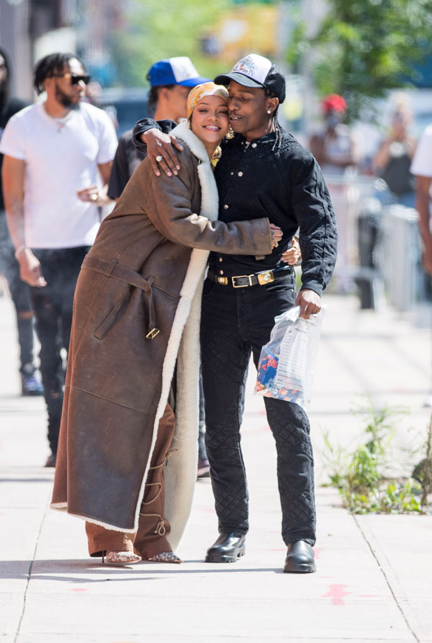 Rihanna en couple tout savoir sur son projet de mariage et.. d