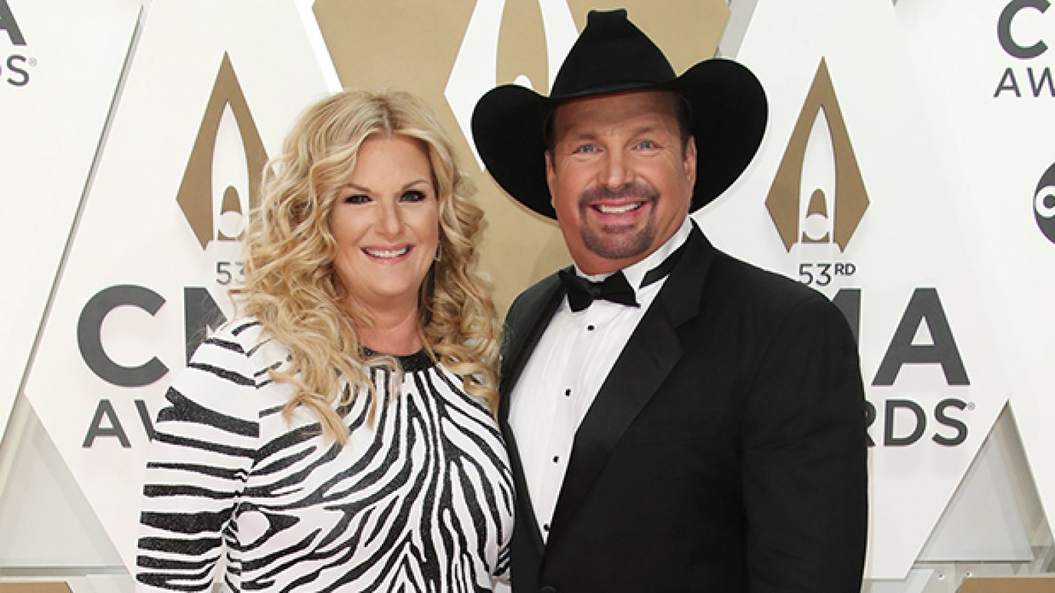 Garth Brooks & Trisha Yearwood’s Kids: Facts About Their Daughters ...