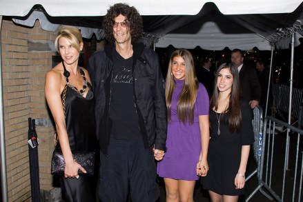 Beth Ostrosky Stern with Howard Stern and his daughters
'The Twilight Saga: New Moon' Film Screening Hosted by the Cinema Society, New York, America - 19 Nov 2009