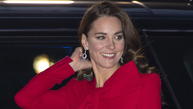 , Kate Middleton Stuns In Elegant &amp; Regal 40th Birthday Portraits — Photos, The World Live Breaking News Coverage &amp; Updates IN ENGLISH