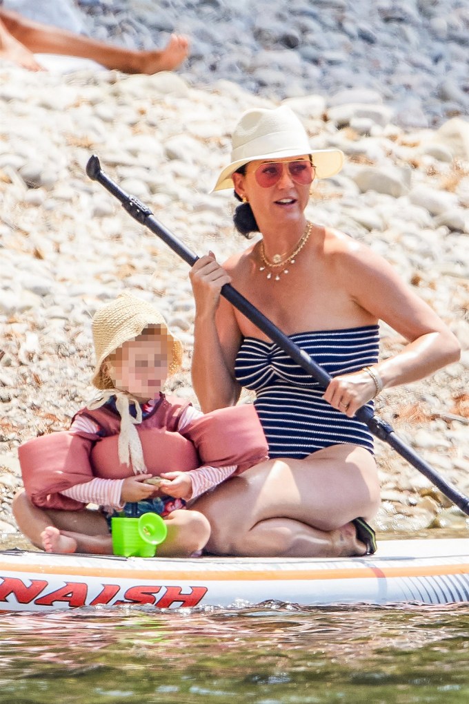 Katy Perry & Daughter Daisy Dove In France