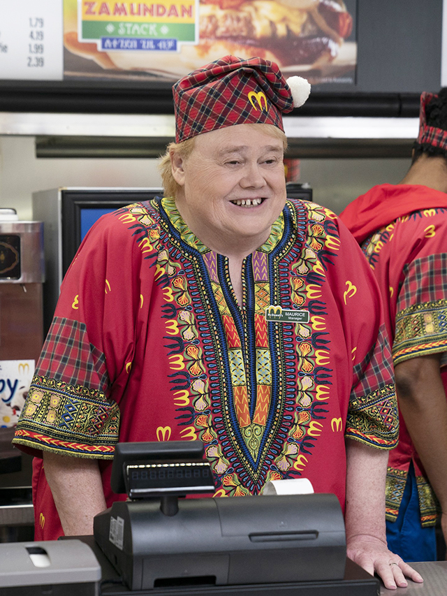 Louie Anderson Roles A Look Back At The Movies And Tv Shows That Made